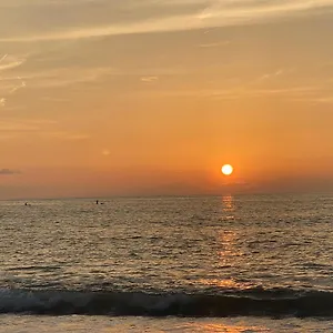 Sea View Апарт-отель Батуми