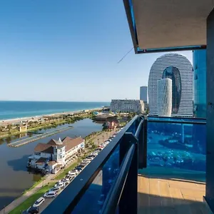 Wonderful Sea View In Center Апарт-отель Батуми